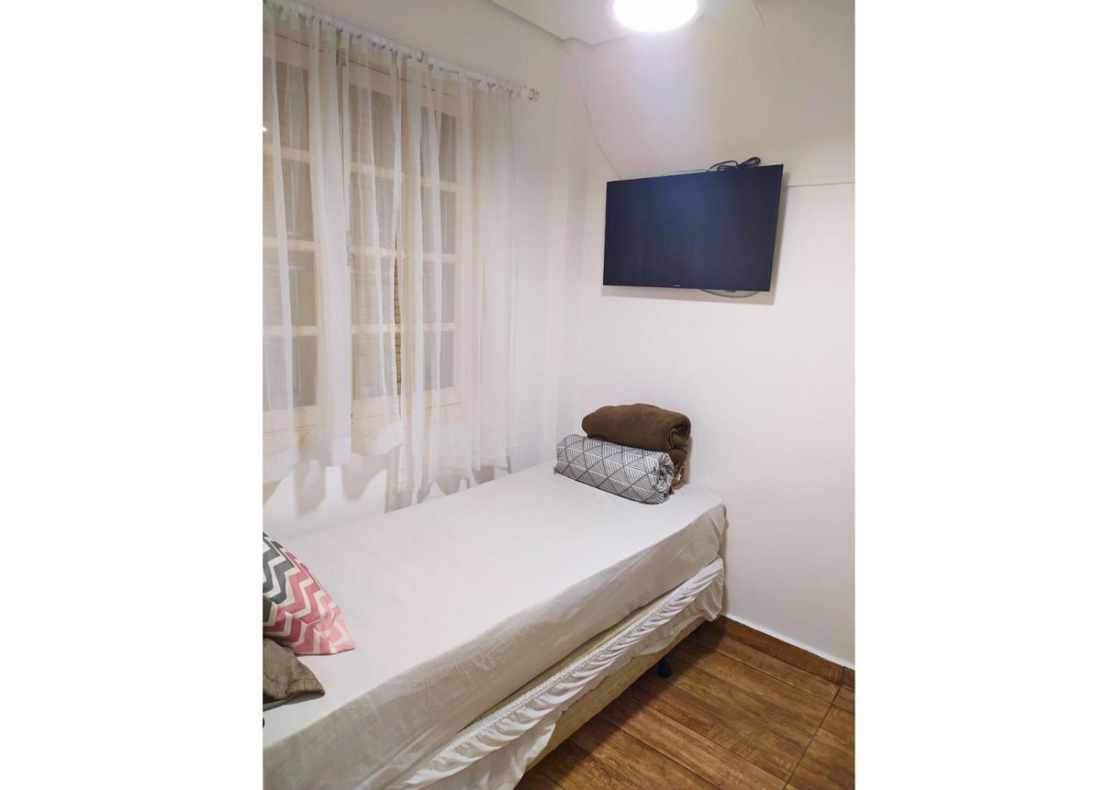 Single Room with Private Bathroom,1500269077:JPEG